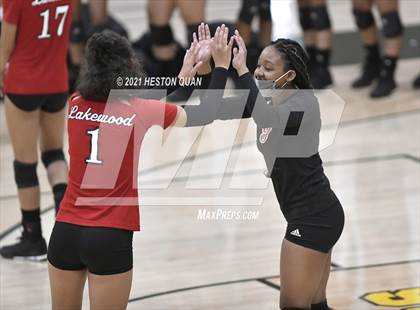 Thumbnail 2 in Lakewood vs. San Clemente (Dave Mohs Tournament) photogallery.