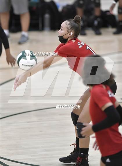 Thumbnail 2 in Lakewood vs. San Clemente (Dave Mohs Tournament) photogallery.