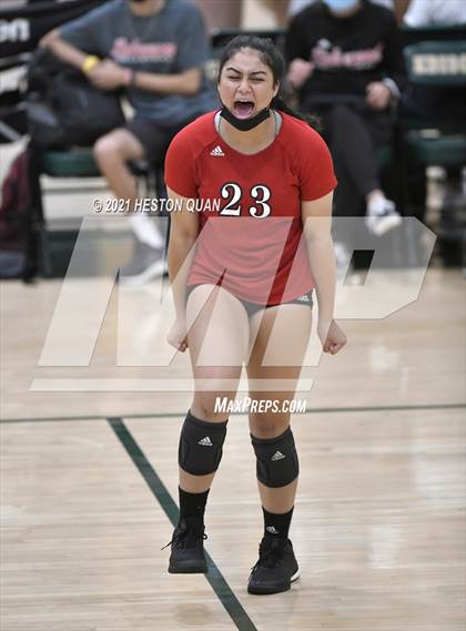 Thumbnail 1 in Lakewood vs. San Clemente (Dave Mohs Tournament) photogallery.