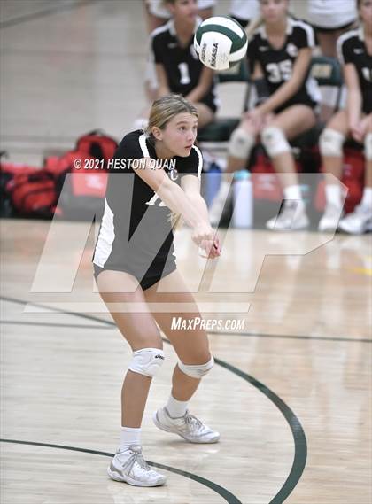 Thumbnail 2 in Lakewood vs. San Clemente (Dave Mohs Tournament) photogallery.