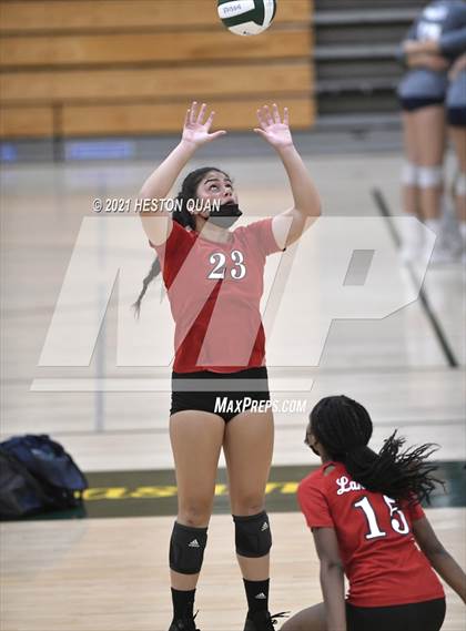 Thumbnail 3 in Lakewood vs. San Clemente (Dave Mohs Tournament) photogallery.