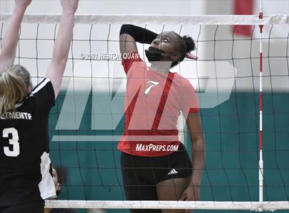 Thumbnail 2 in Lakewood vs. San Clemente (Dave Mohs Tournament) photogallery.