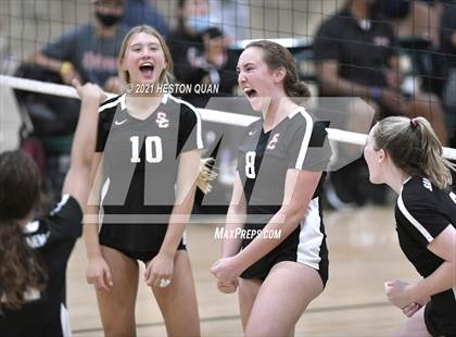 Thumbnail 3 in Lakewood vs. San Clemente (Dave Mohs Tournament) photogallery.