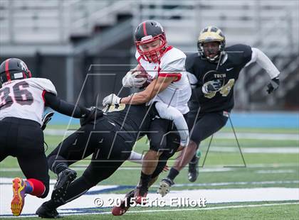 Thumbnail 2 in Franklin vs Central Tech (PIAA District10 AAA 1st Round) photogallery.