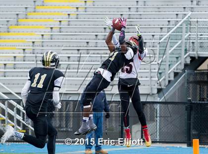 Thumbnail 1 in Franklin vs Central Tech (PIAA District10 AAA 1st Round) photogallery.