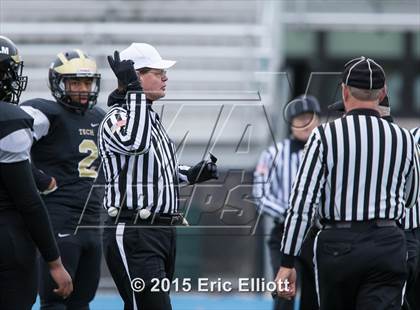 Thumbnail 1 in Franklin vs Central Tech (PIAA District10 AAA 1st Round) photogallery.