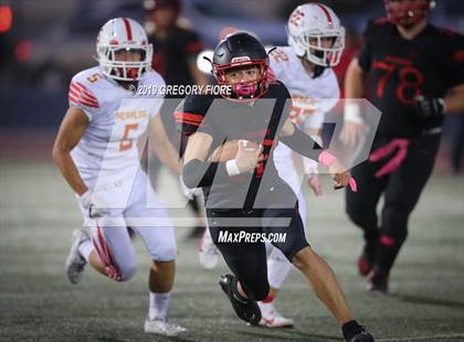 Thumbnail 2 in Village Christian vs. Whittier Christian photogallery.
