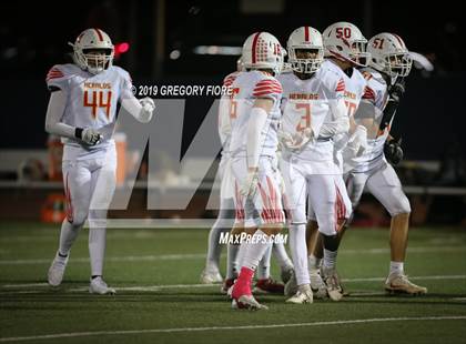 Thumbnail 1 in Village Christian vs. Whittier Christian photogallery.