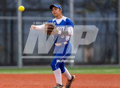 Thumbnail 2 in Gilroy @ Valley Christian photogallery.