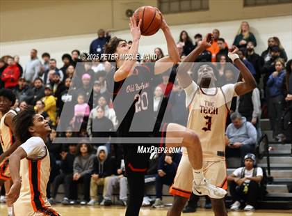Thumbnail 3 in Old Rochester Regional vs Greater Lawrence Tech (MIAA Division 3 Round of 8) photogallery.