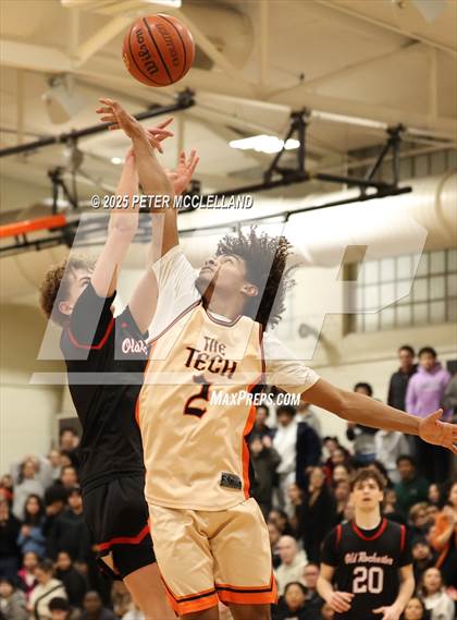 Thumbnail 1 in Old Rochester Regional vs Greater Lawrence Tech (MIAA Division 3 Round of 8) photogallery.