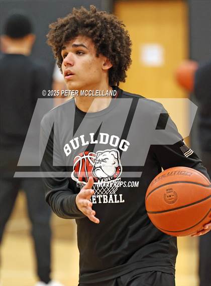 Thumbnail 2 in Old Rochester Regional vs Greater Lawrence Tech (MIAA Division 3 Round of 8) photogallery.