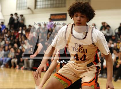 Thumbnail 2 in Old Rochester Regional vs Greater Lawrence Tech (MIAA Division 3 Round of 8) photogallery.