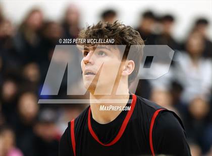 Thumbnail 2 in Old Rochester Regional vs Greater Lawrence Tech (MIAA Division 3 Round of 8) photogallery.