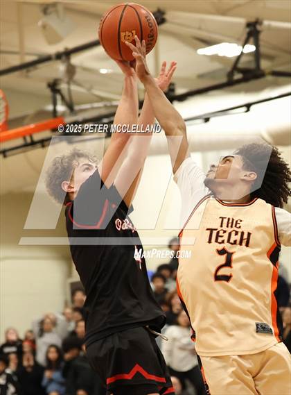 Thumbnail 3 in Old Rochester Regional vs Greater Lawrence Tech (MIAA Division 3 Round of 8) photogallery.