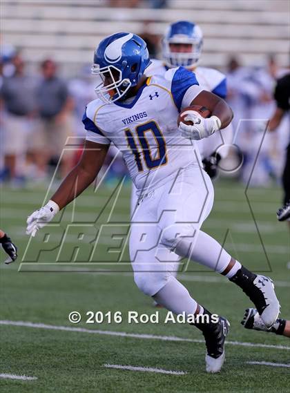 Thumbnail 2 in Omaha North @ Lincoln Southeast photogallery.