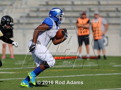 Thumbnail 1 in Omaha North @ Lincoln Southeast photogallery.