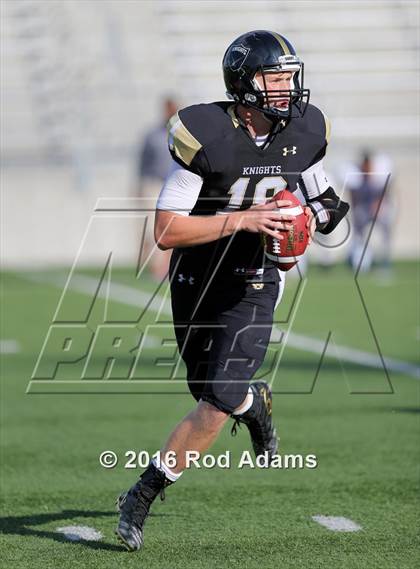 Thumbnail 3 in Omaha North @ Lincoln Southeast photogallery.