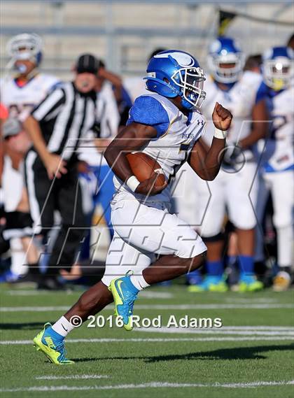 Thumbnail 3 in Omaha North @ Lincoln Southeast photogallery.