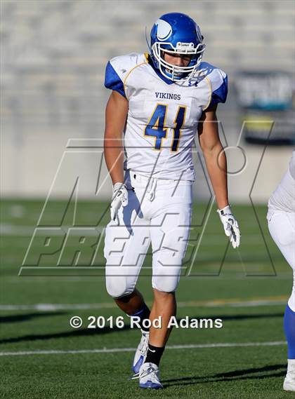 Thumbnail 3 in Omaha North @ Lincoln Southeast photogallery.