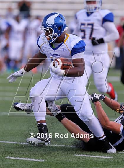 Thumbnail 1 in Omaha North @ Lincoln Southeast photogallery.