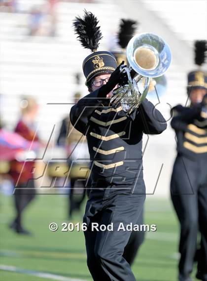 Thumbnail 2 in Omaha North @ Lincoln Southeast photogallery.