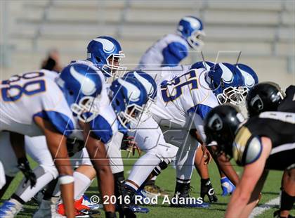 Thumbnail 2 in Omaha North @ Lincoln Southeast photogallery.