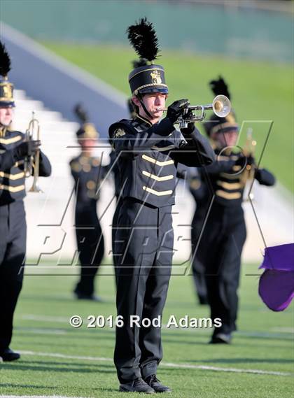 Thumbnail 1 in Omaha North @ Lincoln Southeast photogallery.