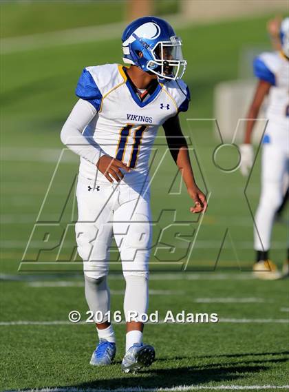 Thumbnail 1 in Omaha North @ Lincoln Southeast photogallery.