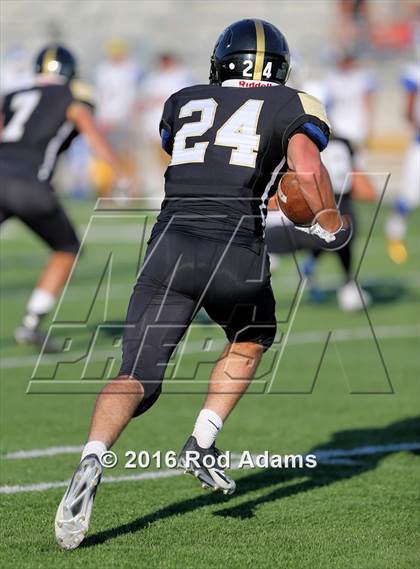 Thumbnail 1 in Omaha North @ Lincoln Southeast photogallery.