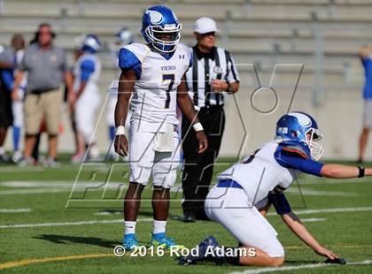 Thumbnail 2 in Omaha North @ Lincoln Southeast photogallery.