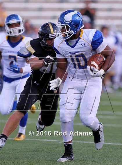 Thumbnail 1 in Omaha North @ Lincoln Southeast photogallery.