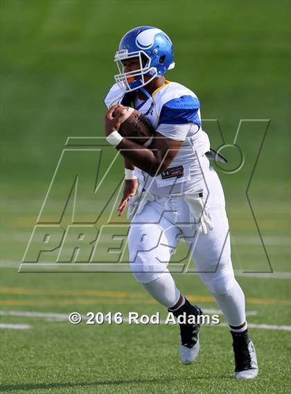 Thumbnail 3 in Omaha North @ Lincoln Southeast photogallery.