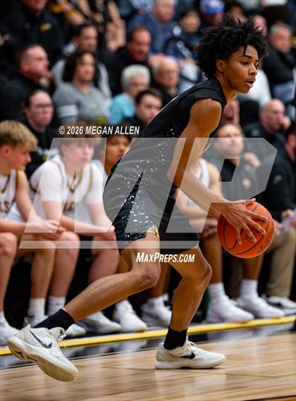 Thumbnail 2 in Archbishop Moeller @ Centerville photogallery.