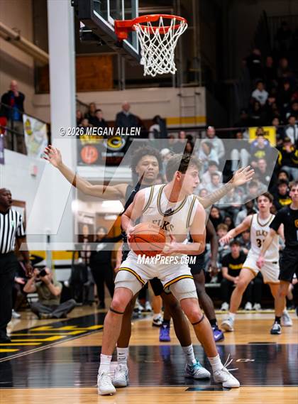 Thumbnail 2 in Archbishop Moeller @ Centerville photogallery.