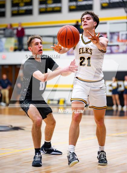 Thumbnail 3 in Archbishop Moeller @ Centerville photogallery.