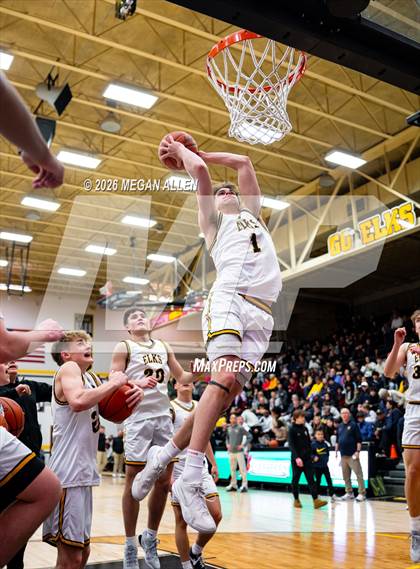 Thumbnail 1 in Archbishop Moeller @ Centerville photogallery.