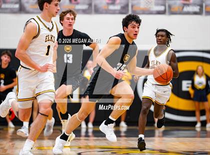 Thumbnail 1 in Archbishop Moeller @ Centerville photogallery.