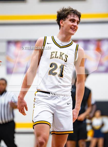 Thumbnail 1 in Archbishop Moeller @ Centerville photogallery.