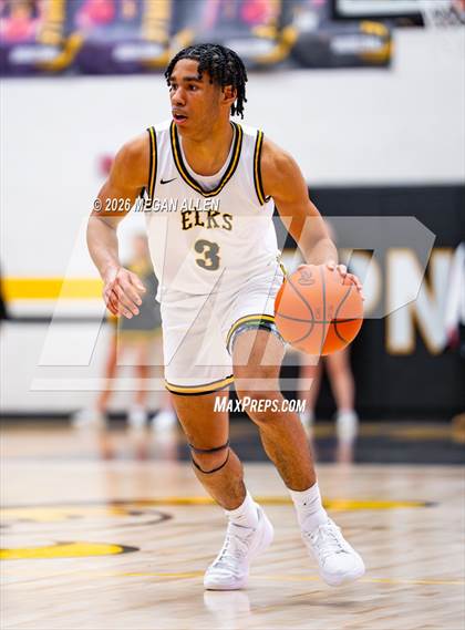 Thumbnail 1 in Archbishop Moeller @ Centerville photogallery.