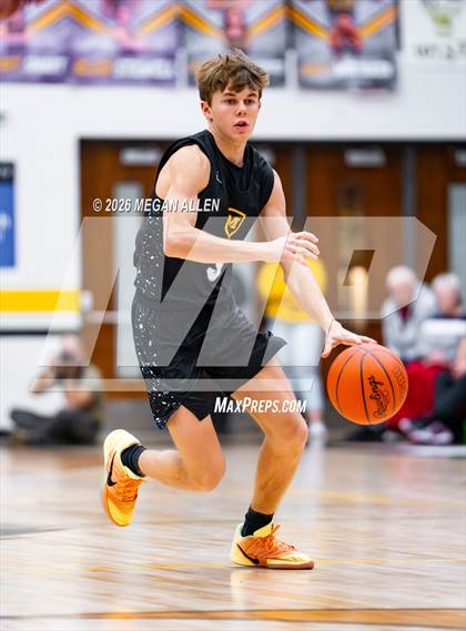 Thumbnail 1 in Archbishop Moeller @ Centerville photogallery.