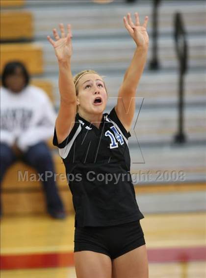 Thumbnail 3 in Grapevine vs Cy Creek (Nike Volleyball Classic) photogallery.