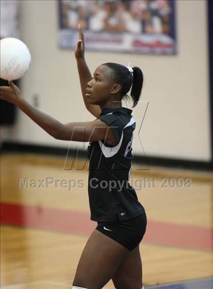 Thumbnail 3 in Grapevine vs Cy Creek (Nike Volleyball Classic) photogallery.