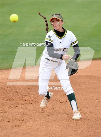Thumbnail 3 in Moorpark vs. Temple City (CIF SS D4 Final) photogallery.