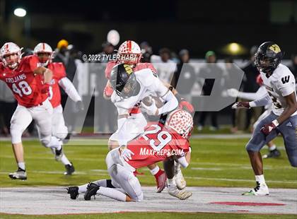Thumbnail 2 in Warren Central @ Center Grove (IHSAA 6A Regional Championship) photogallery.