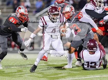 Thumbnail 3 in Fort Bend Kempner @ Fort Bend Travis photogallery.