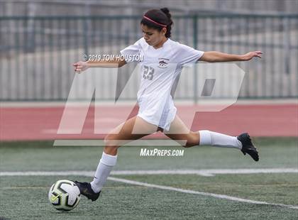 Thumbnail 2 in Claremont vs. Covina photogallery.
