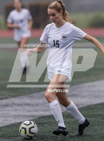 Thumbnail 2 in Claremont vs. Covina photogallery.