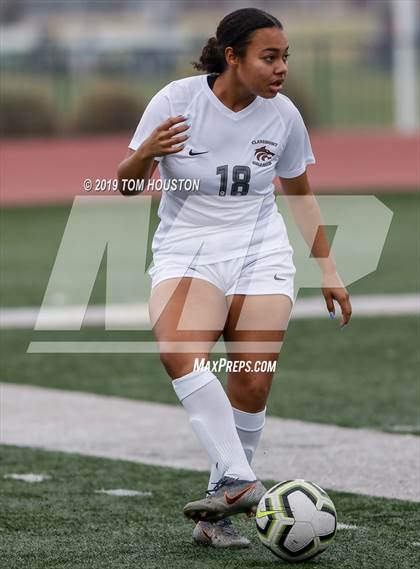 Thumbnail 3 in Claremont vs. Covina photogallery.