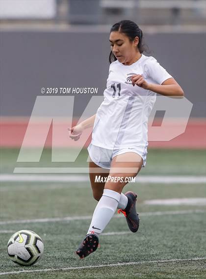 Thumbnail 3 in Claremont vs. Covina photogallery.